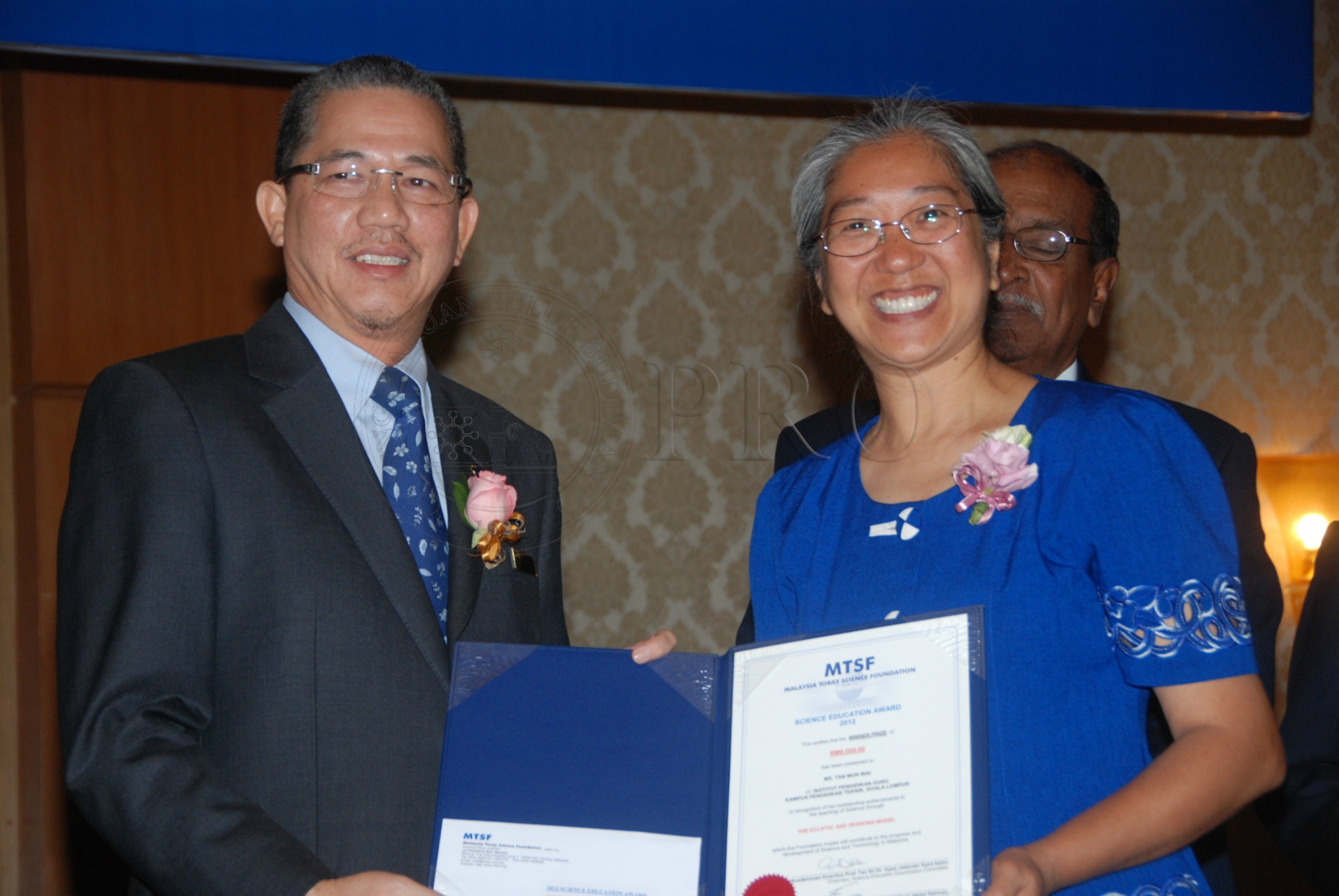 PRO 12 135 toray DSC 9061